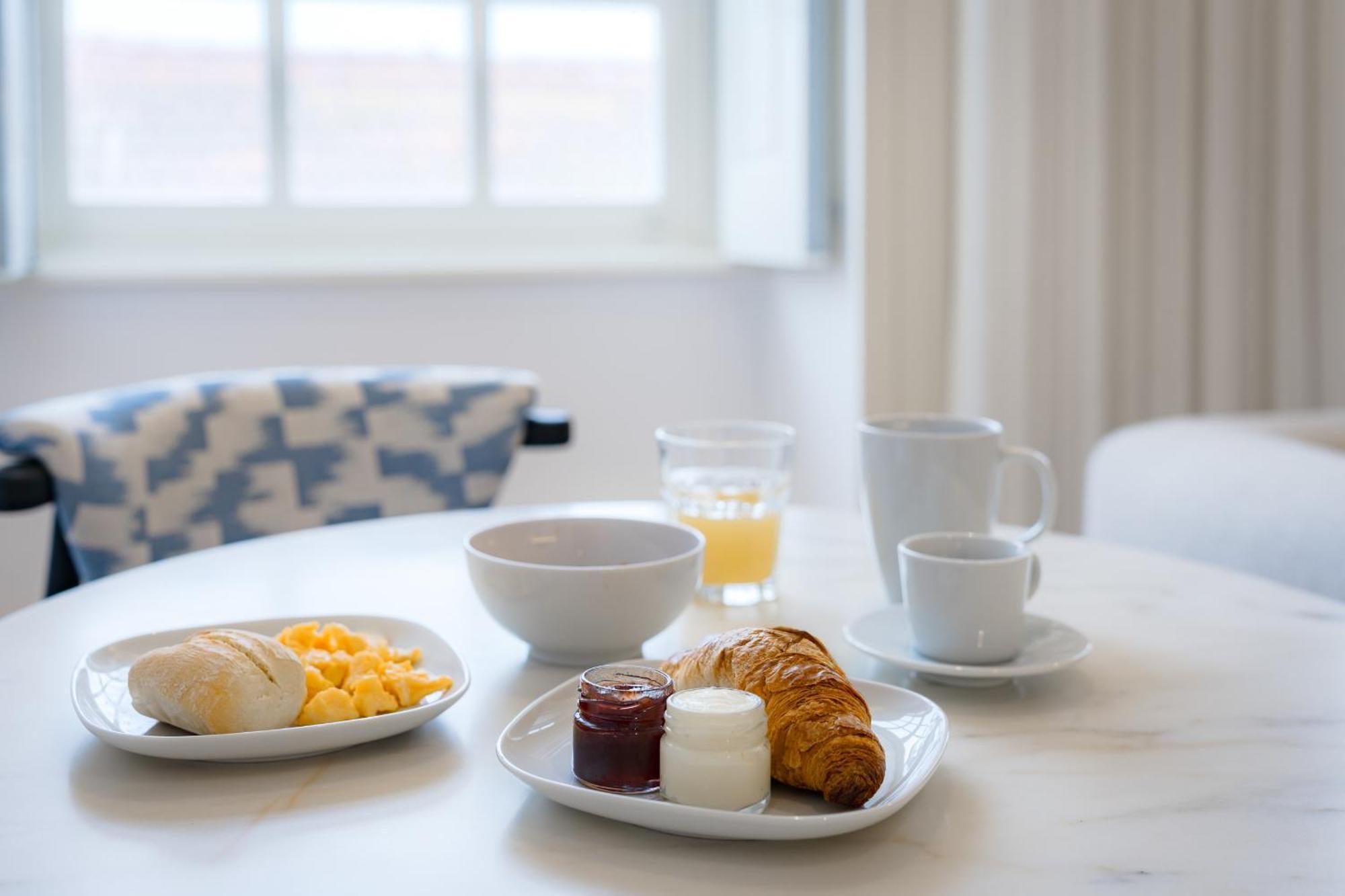 Feel Porto Clerigos Charm Flats Apartment Ngoại thất bức ảnh